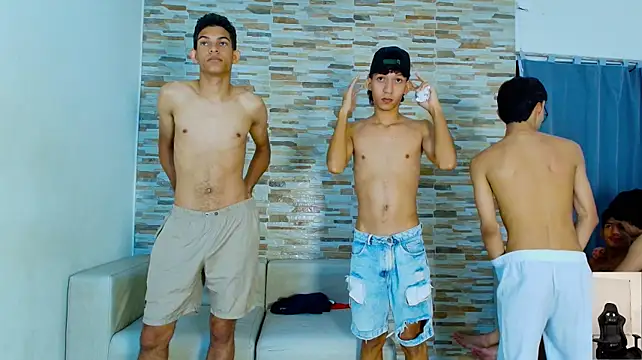 โชว์เว็บแคมของ kinkyhousexxxx