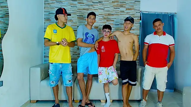โชว์เว็บแคมของ kinkyhousexxxx