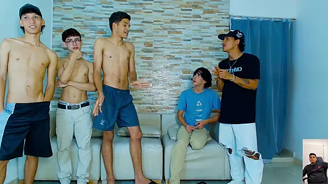 โชว์เว็บแคมของ kinkyhousexxxx