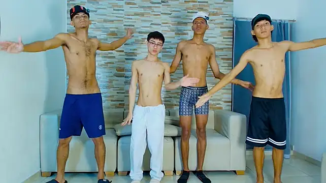 kinkyhousexxxx 웹캠 쇼