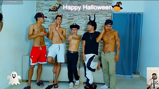 Show modela kinkyhousexxxx na web-kameri