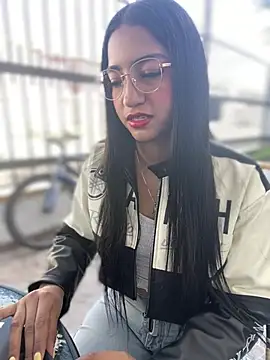 Show de Daniela_Pink na webcam