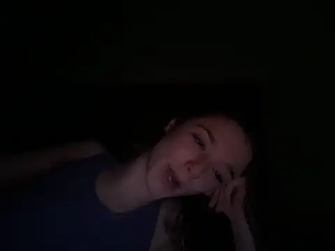 הופעת וובקאם של ash10alex