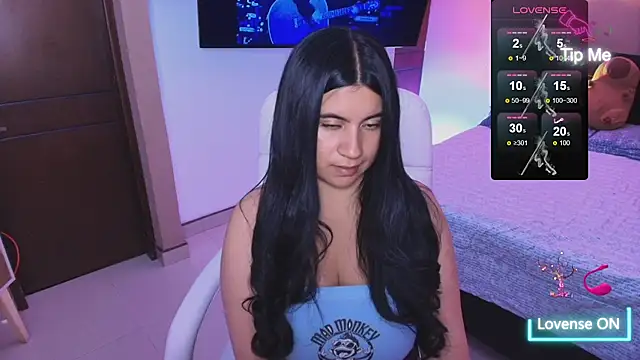 צ'אט XXX בשידור חי של Alice_Sweet_E