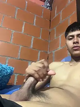 Show de Miguel_960 na webcam
