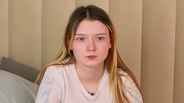Chat XXX en directo de AlyssFrost