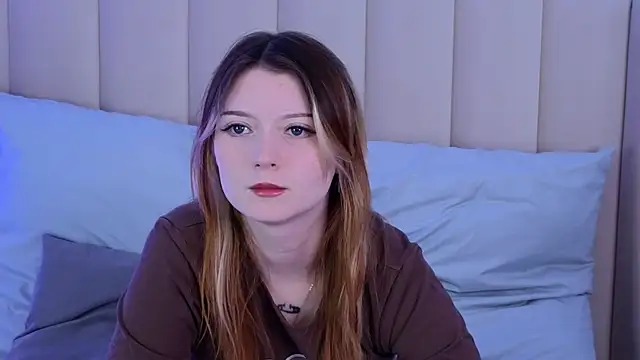 צ'אט XXX בשידור חי של AlyssFrost
