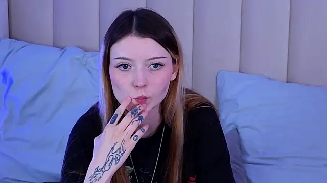 Pertunjukan Kamera Web AlyssFrost
