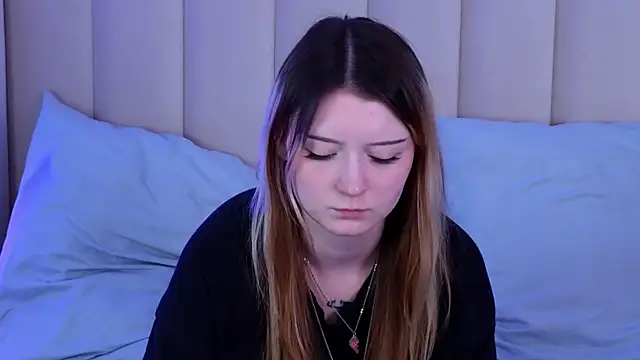 AlyssFrost 라이브 XXX 채팅