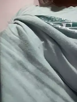 Živá chatovací místnost taniya0