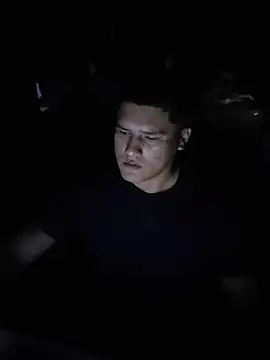 brayancamp: διαδικτυακό σόου στην κάμερα