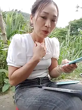 Thobaby112 网络视讯表演