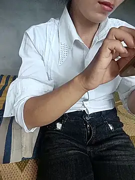 Thobaby112 网络视讯表演