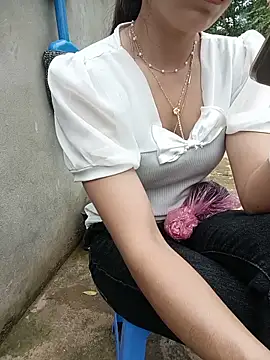 Thobaby112のウェブカメラショー