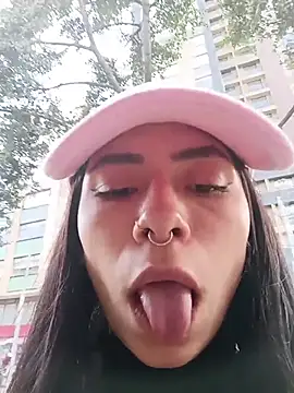 Ivyy_sweet_: διαδικτυακό σόου στην κάμερα