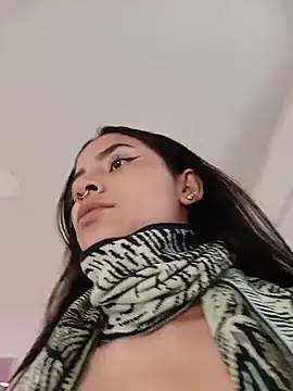 Ivyy_sweet_'s Live XXX Chat