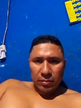 Pertunjukan Kamera Web deiner13