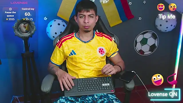 ALPHA_LATINO – webcam-show