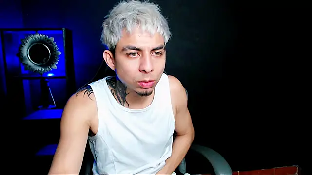 Show de webcam de ALPHA_LATINO