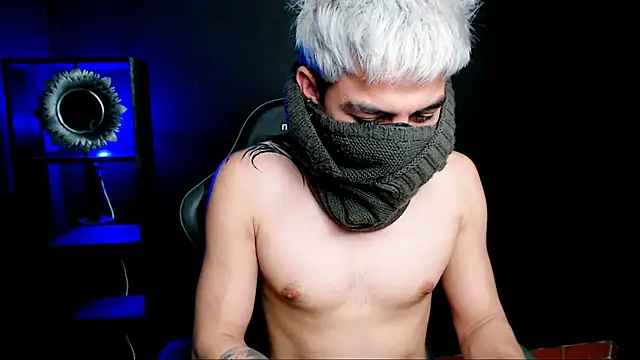 ALPHA_LATINO Pertunjukan Webcam