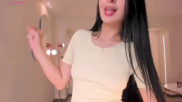 AmaraDivine Chat XXX live