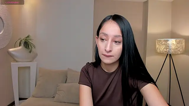 Chat +18 de AmaraDivine ao vivo