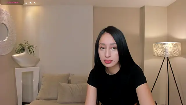Chat +18 de AmaraDivine ao vivo