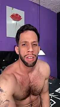 Karim_mansur Show in webcam