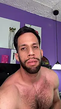 Karim_mansur Show in webcam