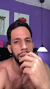 Karim_mansur Show in webcam