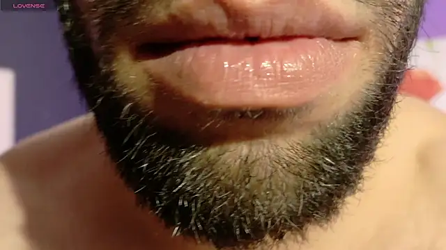 Karim_mansur webkamerás műsora