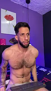 Karim_mansur webkamerás műsora