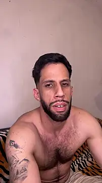Karim_mansur Show in webcam