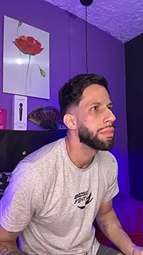 Karim_mansurn Webbikameraesitys