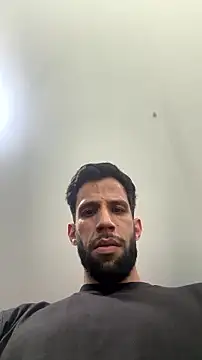 Pertunjukan Kamera Web Karim_mansur