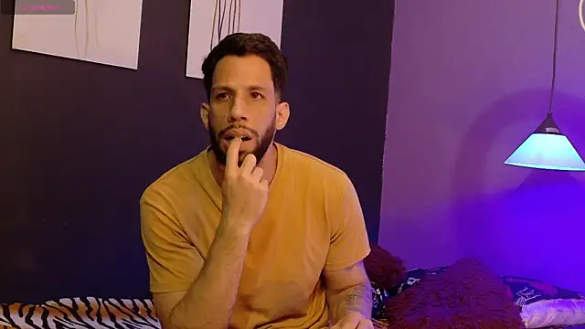 Karim_mansur's Webcam Show