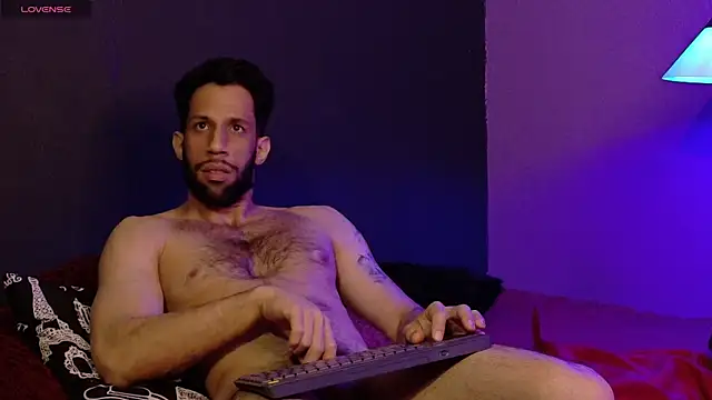 Karim_mansurn Webbikameraesitys
