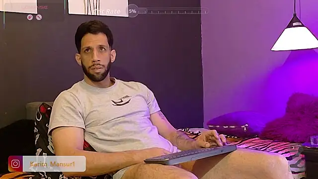 Karim_mansur Pertunjukan Webcam