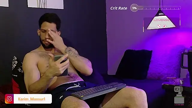Karim_mansurのウェブカメラショー