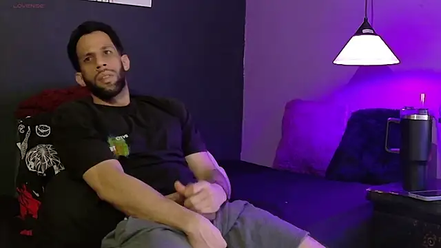 Karim_mansurのウェブカメラショー