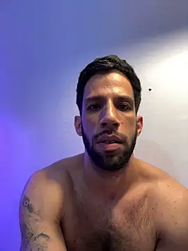 Karim_mansurn Webbikameraesitys