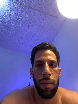 Karim_mansur webkamerás műsora