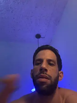 Karim_mansurのウェブカメラショー