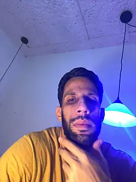Karim_mansurのウェブカメラショー