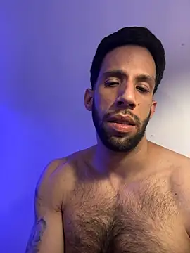 Karim_mansur Show in webcam