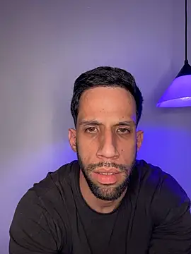Karim_mansurのウェブカメラショー