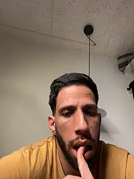 הופעת וובקאם של Karim_mansur