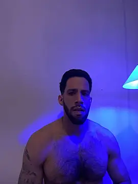 Show modela Karim_mansur na web-kameri