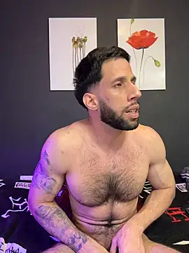 Show modela Karim_mansur na web-kameri