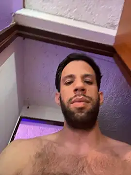 Karim_mansur Show in webcam
